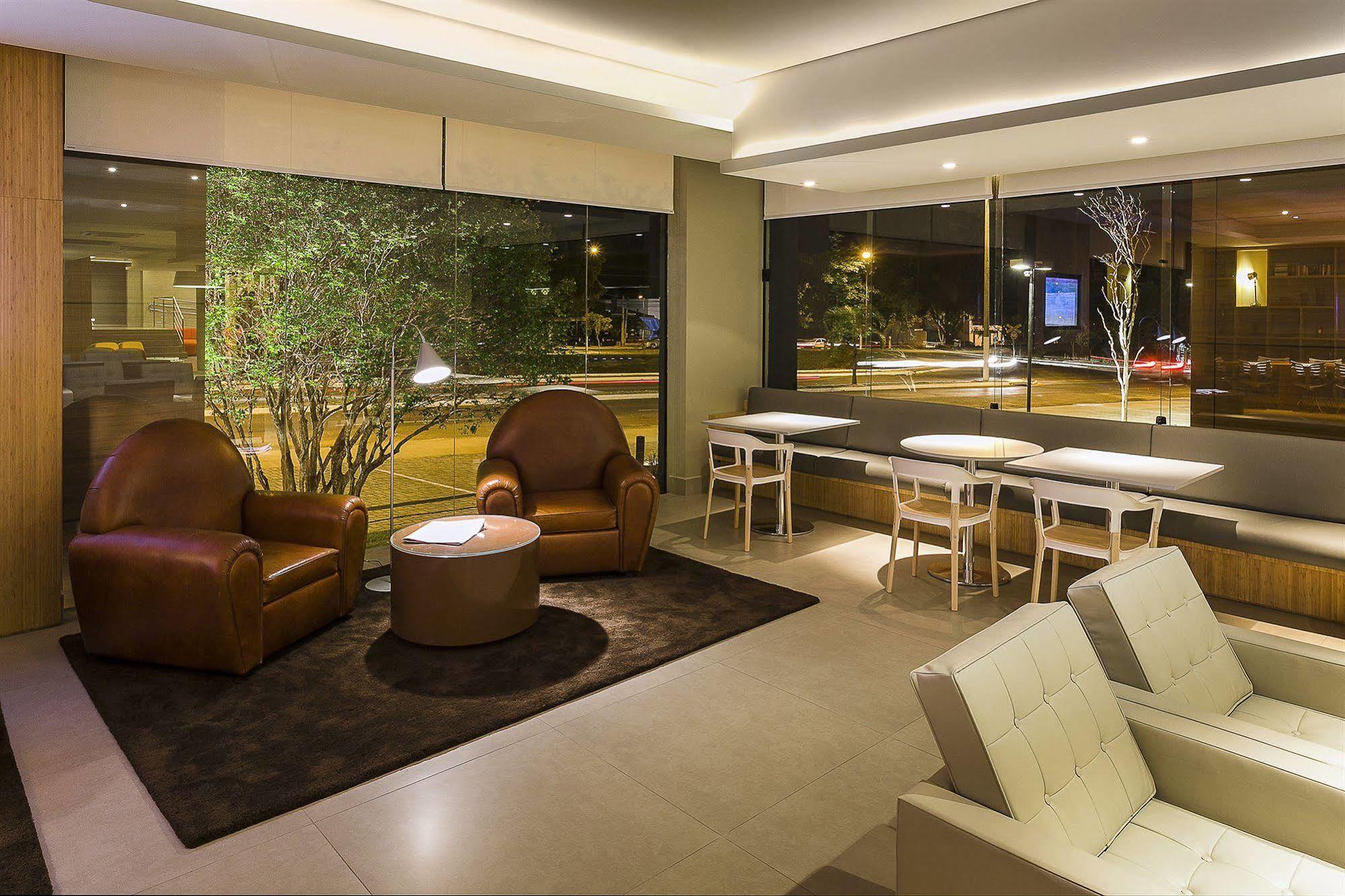 Dmax Hotel Marilia Exterior photo